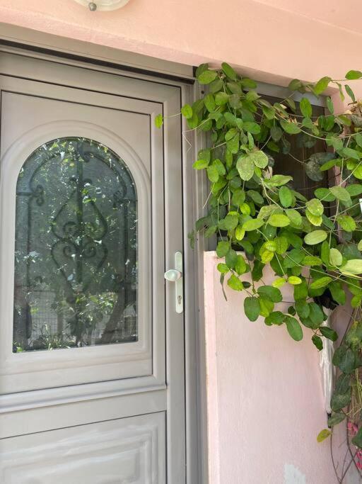 شقة Hidden Nest Rodhiá المظهر الخارجي الصورة